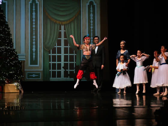 Victoria Ballet performance photograph