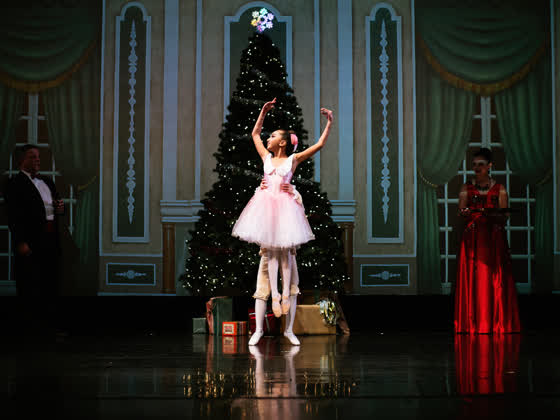 Victoria Ballet performance photograph