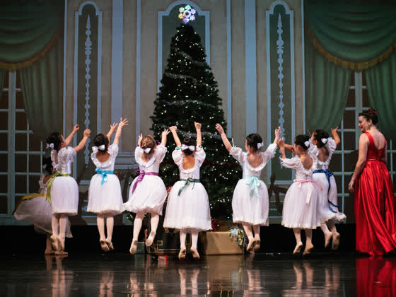 Victoria Ballet performance photograph