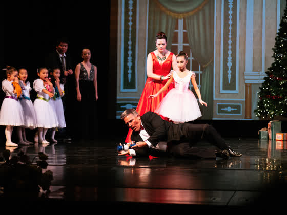 Victoria Ballet performance photograph