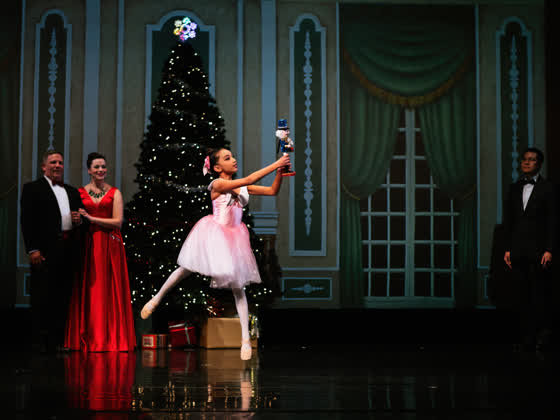 Victoria Ballet performance photograph