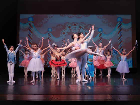 Victoria Ballet performance photograph